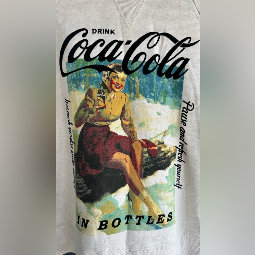 Lucky Brand Coca-Cola Sweatshirt M Limited Edition Retro Pin-Up Graphic Crewneck - Picture 3 of 9